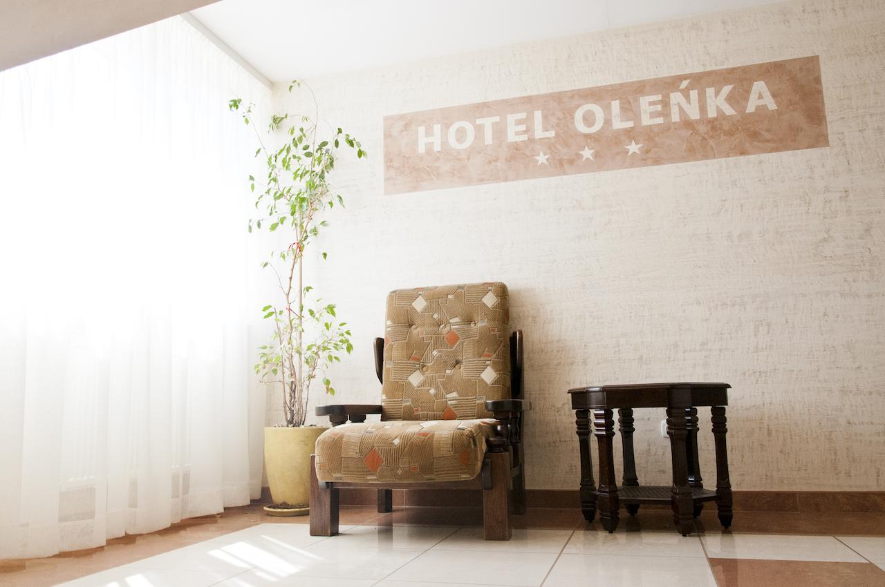 Hotel Olenka Szydlowiec Bagian luar foto